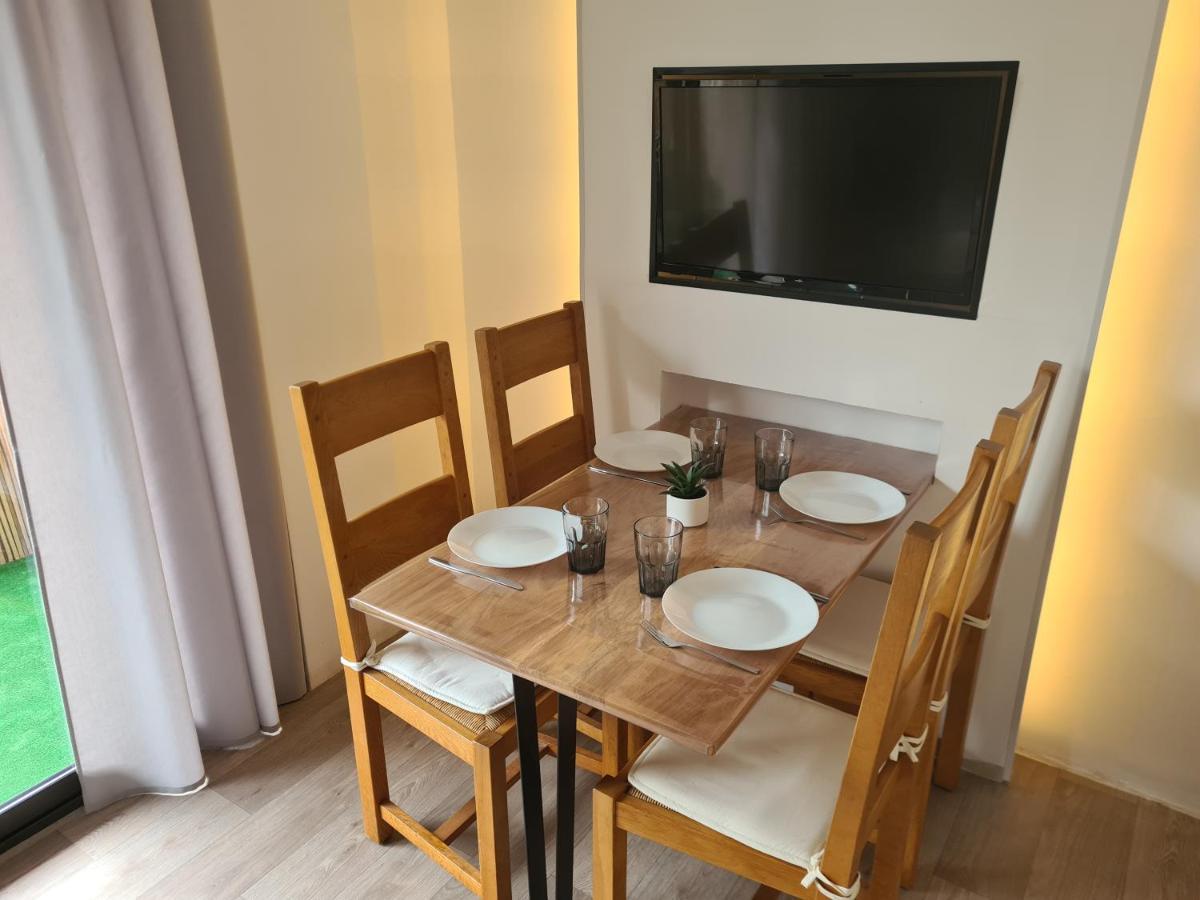 Appartement Mediterranee 150M De La Plage Canet-en-Roussillon Buitenkant foto