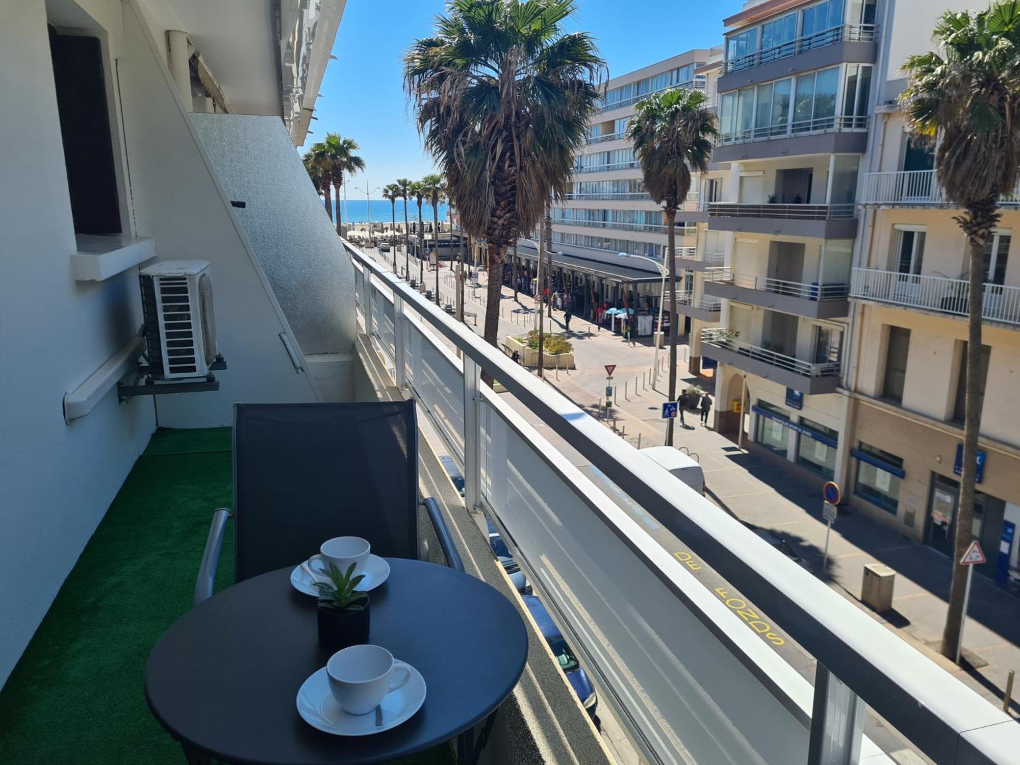 Appartement Mediterranee 150M De La Plage Canet-en-Roussillon Buitenkant foto
